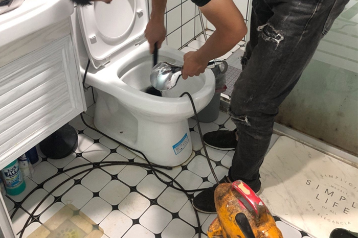 邦溪镇疏通下水道